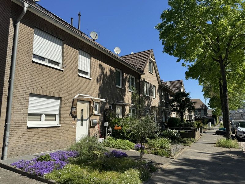 Gepflegtes Reihenhaus in ruhiger Lage von Duisburg-Untermeiderich